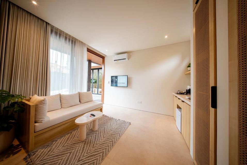 Thehub Pererenan Coworking, Pool And Rooftop Canggu Zewnętrze zdjęcie
