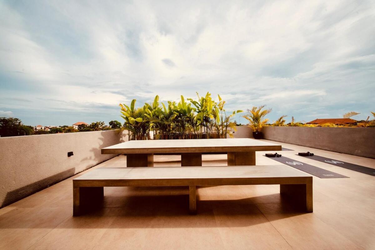 Thehub Pererenan Coworking, Pool And Rooftop Canggu Zewnętrze zdjęcie
