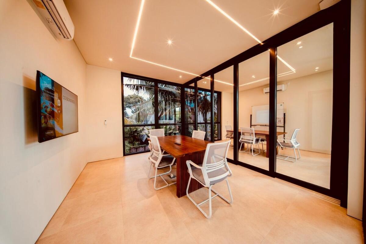 Thehub Pererenan Coworking, Pool And Rooftop Canggu Zewnętrze zdjęcie